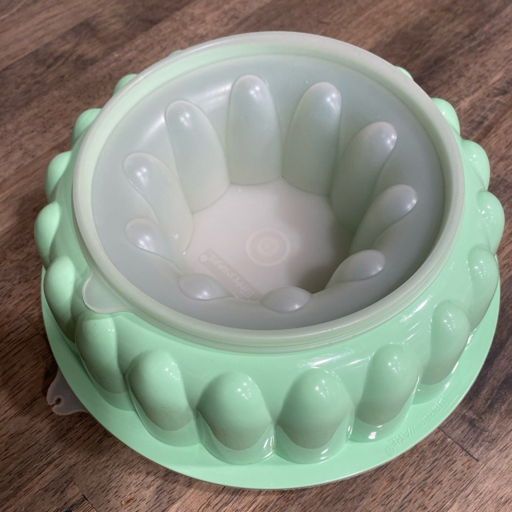 Vintage Mint Green Jello Mold Tupperware 3 pc set Retro Y2K MCM Kitchen